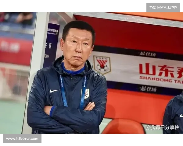 崔康熙谢文能出席泰山队赛前发布会 展望新赛季挑战与目标